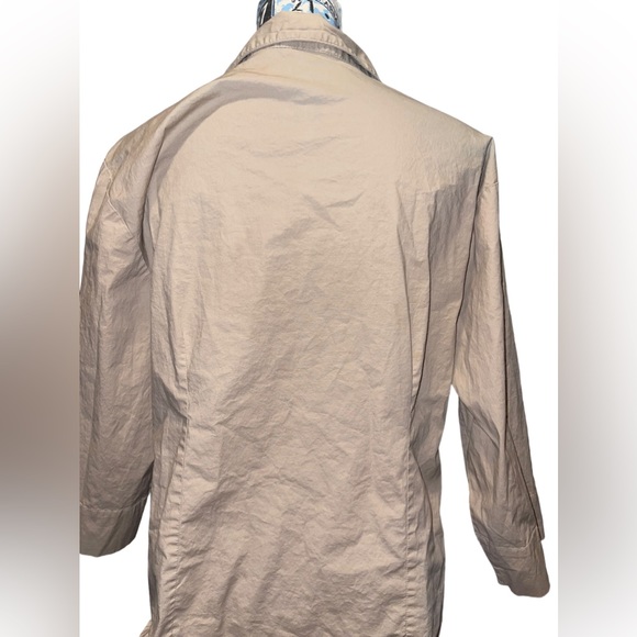 Corset style closures buttons beige button down blouse - Picture 7 of 7